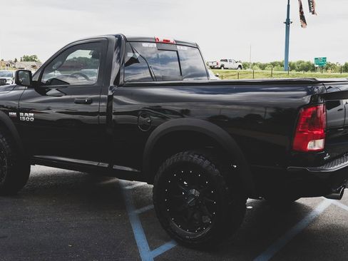 Used 2013 RAM 1500 Express AWD/4WD image 9