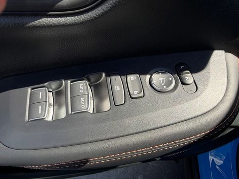 New 2026 Honda HR-V Sport image 18