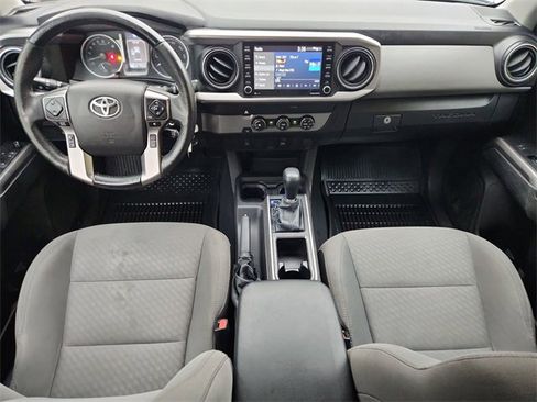 Used 2022 Toyota Tacoma SR5 image 18