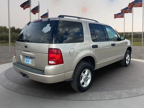 Used 2004 Ford Explorer Sport XLT RWD image 7