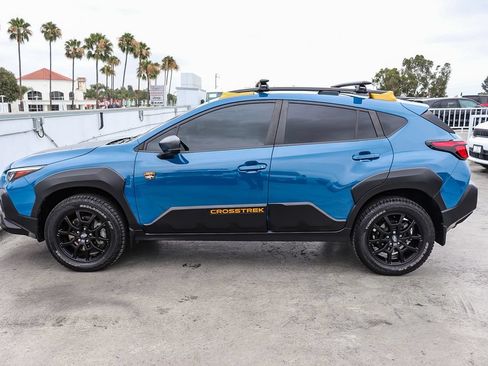 Used 2024 Subaru Crosstrek 2.5i Wilderness w/ Crosstrek Mirror Package AWD/4WD image 13