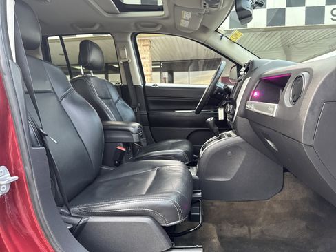 Used 2017 Jeep Compass High Altitude image 26