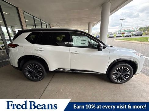 New 2026 Nissan Rogue Platinum w/ Platinum Premium Package AWD/4WD image 10