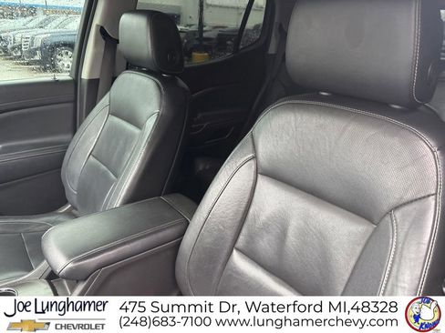 Used 2019 GMC Acadia SLT w/ Black Edition image 14