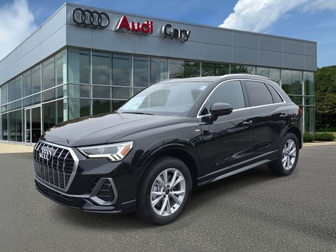 New 2025 Audi Q3 2.0T Premium image 1