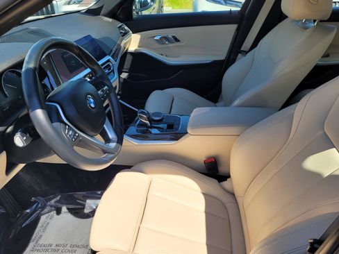Used 2020 BMW 330i Sedan w/ Convenience Package RWD image 21