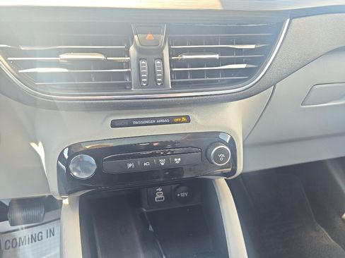 Used 2024 Ford Escape SE w/ PHEV Premium Package FWD image 24