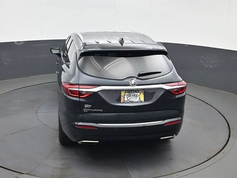 Used 2021 Buick Enclave Essence w/ Sound and Sites Package AWD/4WD image 19