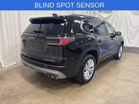 Used 2026 GMC Acadia Elevation w/ Elevation Premium Package FWD image 4