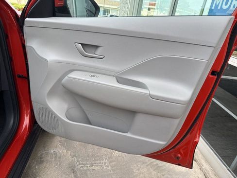 Used 2024 Hyundai Kona SEL FWD image 30