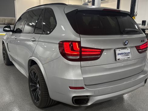 Used 2017 BMW X5 xDrive50i AWD/4WD image 8