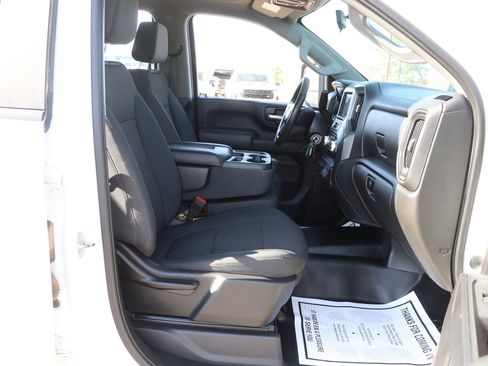 Used 2020 GMC Sierra 2500 4x4 Crew Cab w/ Convenience Package image 32