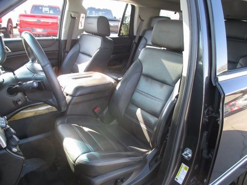 Used 2017 GMC Yukon Denali w/ Open Road Package image 21