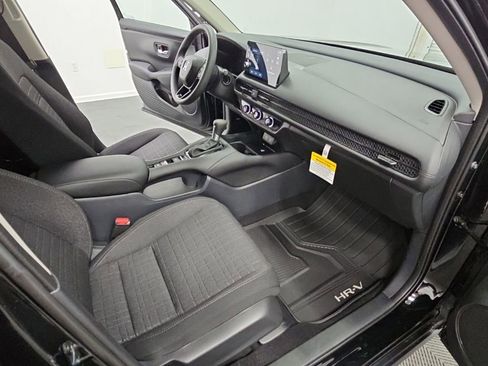 New 2027 Honda HR-V LX image 33