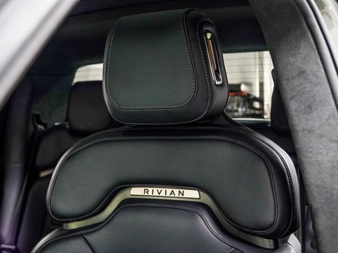 Used 2022 Rivian R1T Launch Edition AWD/4WD image 43