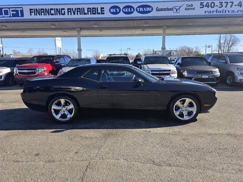 Used 2013 Dodge Challenger SXT Plus image 11