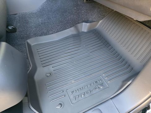 New 2026 Nissan Frontier PRO-4X w/ Pro-4x Convenience Package image 12