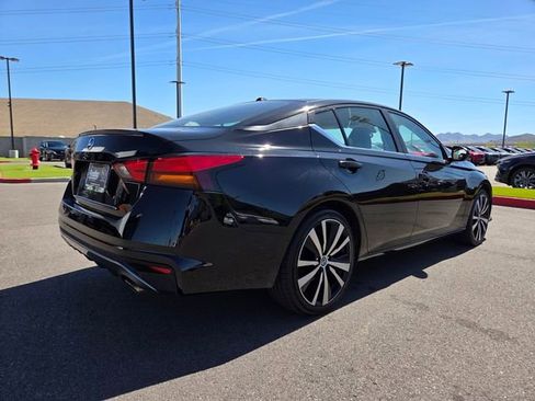 Used 2022 Nissan Altima 2.5 SR FWD image 6