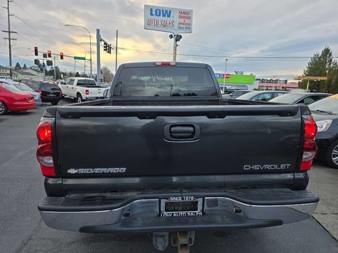 Used 2003 Chevrolet Silverado 1500 LS image 7