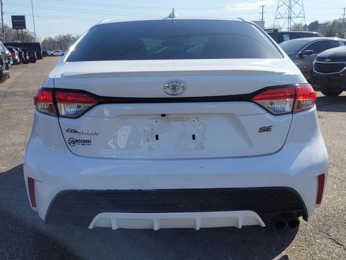 Used 2022 Toyota Corolla SE image 5