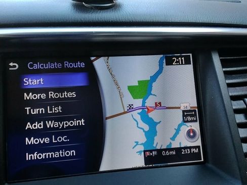 Used 2018 Nissan Armada SL image 24