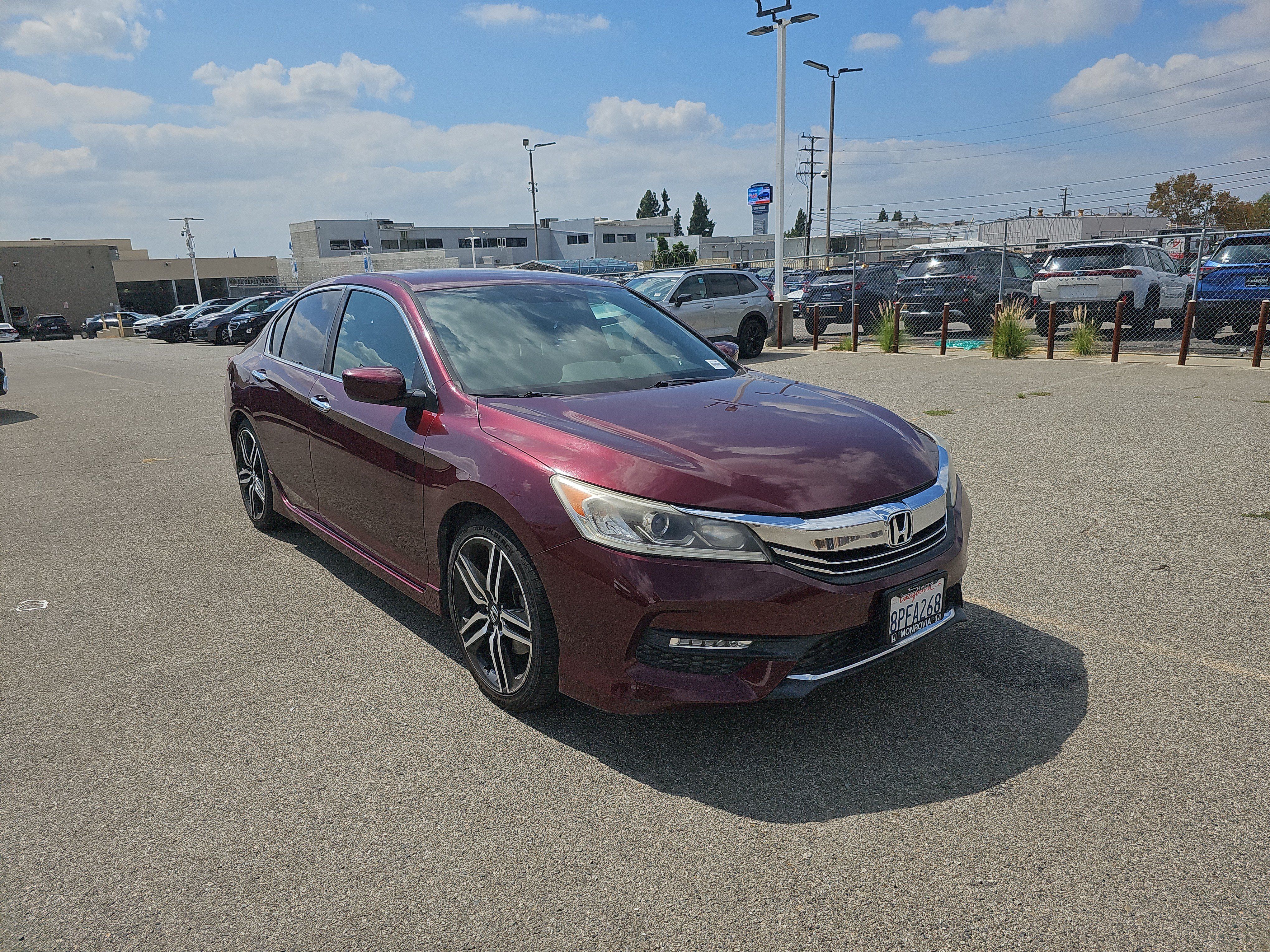 Used 2017 Honda Accord Sport Special Edition image 2