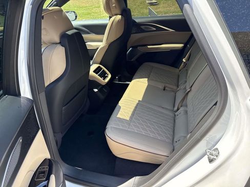 Used 2025 Cadillac Lyriq Sport w/ Nappa Leather Package AWD/4WD image 10