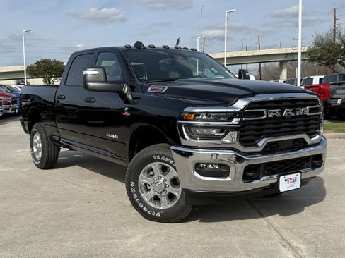 New 2026 RAM 2500 Lone Star AWD/4WD image 2