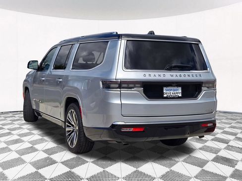 Used 2024 Jeep Grand Wagoneer L Series III AWD/4WD image 29