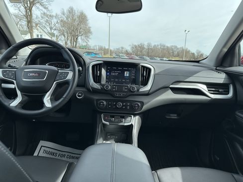 Used 2024 GMC Terrain SLT w/ Infotainment Package II AWD/4WD image 34