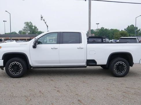 Used 2022 Chevrolet Silverado 3500 High Country AWD/4WD image 9