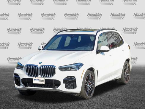 Certified 2023 BMW X5 xDrive40i w/ M Sport Package AWD/4WD image 5