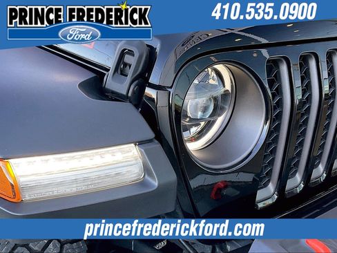 Used 2023 Jeep Gladiator Mojave w/ LED Lighting Group image 26