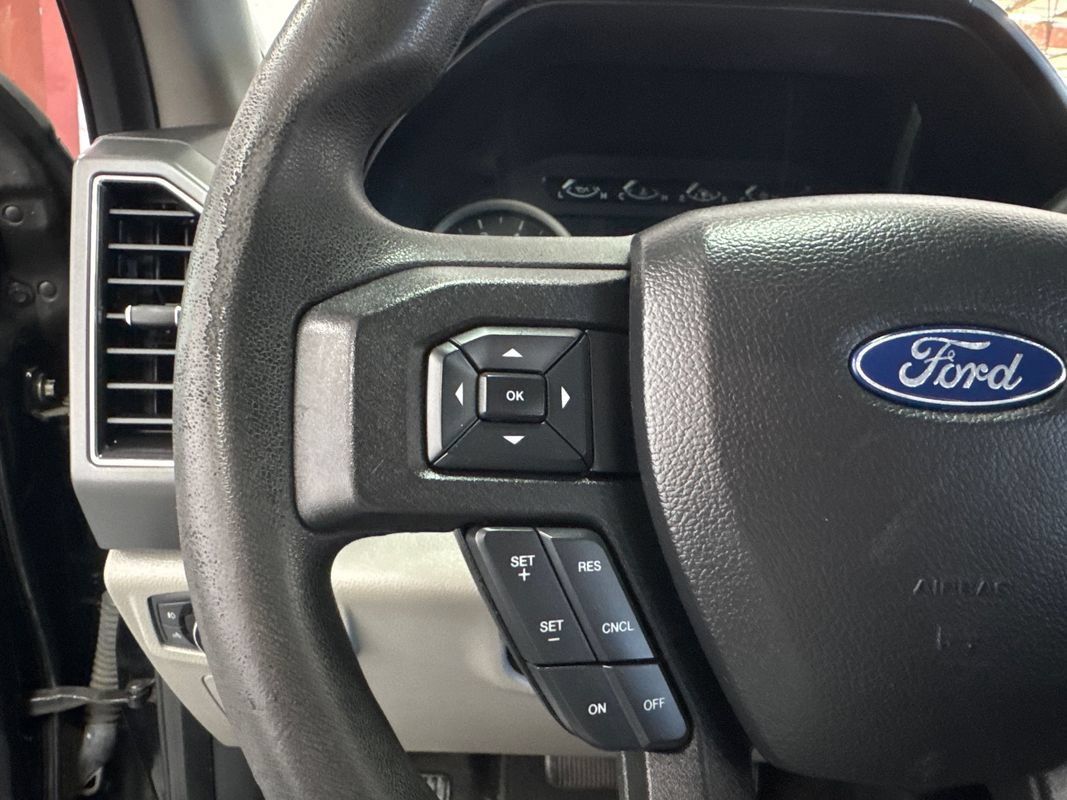 Used 2018 Ford F150 XLT AWD/4WD image 11
