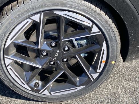 New 2026 Kia K4 GT-Line image 6