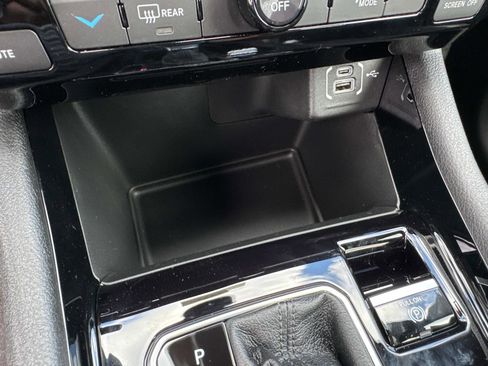 New 2026 Jeep Compass Latitude image 24