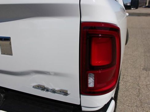 Used 2026 RAM 2500 Laramie AWD/4WD image 46