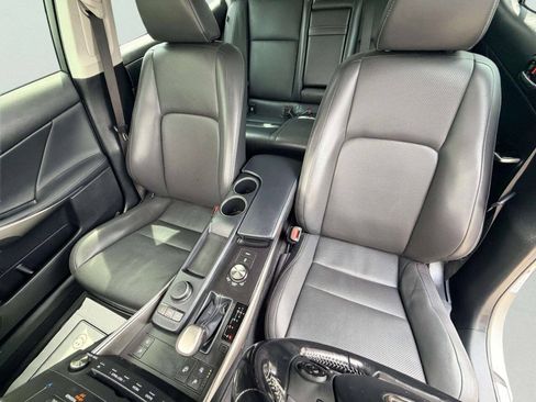 Used 2016 Lexus IS 300 AWD w/ Premium Package image 16