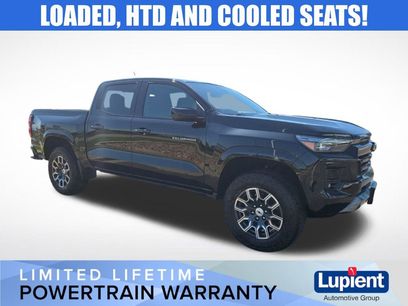 Used 2023 Chevrolet Colorado Z71 w/ Z71 Convenience Package 2
