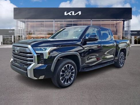 Used 2026 Toyota Tundra Limited AWD/4WD image 3
