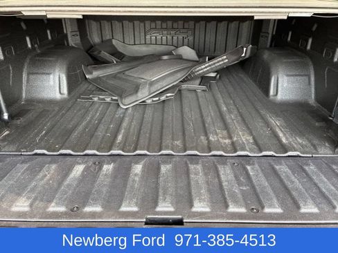 Used 2021 GMC Sierra 1500 AT4 w/ AT4 Premium Package AWD/4WD image 12