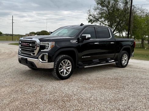 Used 2021 GMC Sierra 1500 SLT image 2