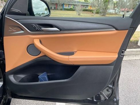 Used 2024 BMW X3 sDrive30i w/ Premium Package image 18