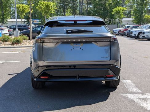 Used 2023 Nissan Ariya FWD image 4