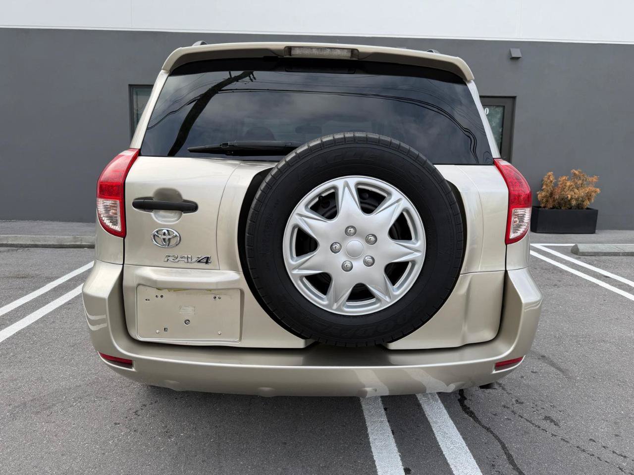 Used 2008 Toyota RAV4 2WD image 13