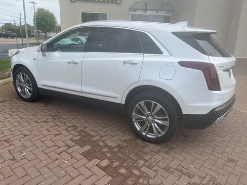 Certified 2024 Cadillac XT5 Premium Luxury FWD image 2