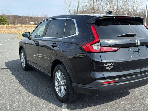 Used 2024 Honda CR-V EX image 10