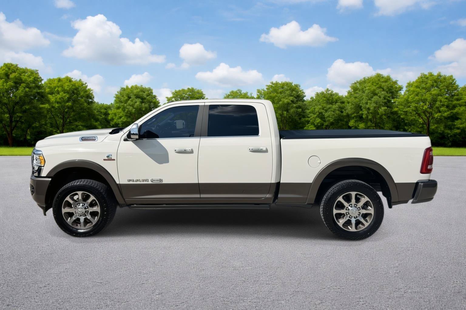 Used 2022 RAM 2500 Limited AWD/4WD image 5