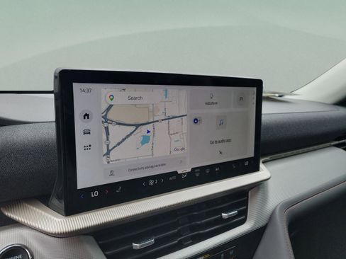 New 2026 Ford Explorer Active image 17