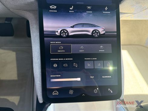 Used 2023 Lucid Air Touring AWD/4WD image 41